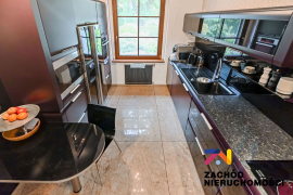 Dom z basenem,widok na Odrę,Spa,sauna,kort tenisow